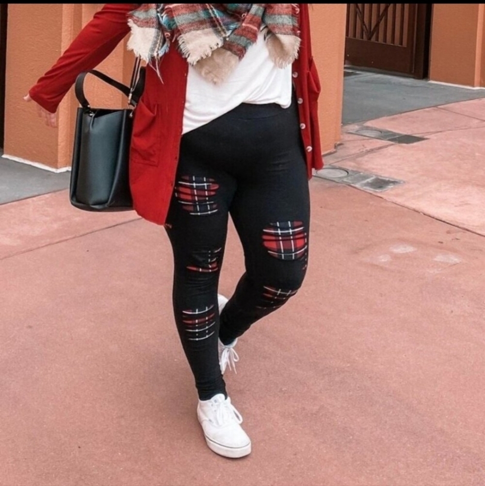 🆕️🍁🍂 4X RED PLAID SHREDDED FULL LENGTH COMFORT WAIST - PREMIUM LEGGING🍂